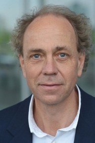 Prof. em. Stephan Breidenbach 